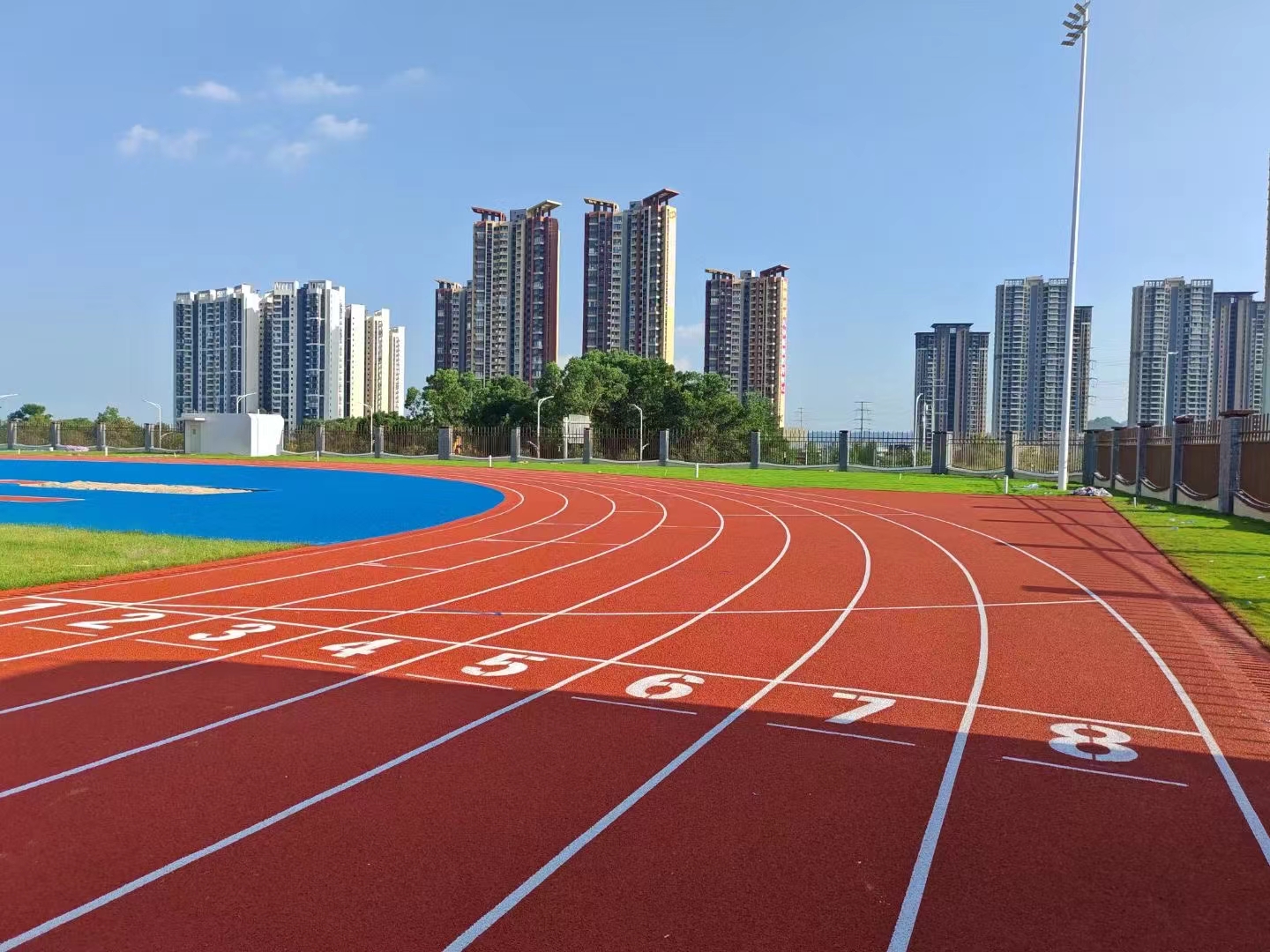 复合型塑胶跑道